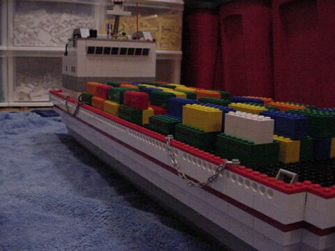 ship03.jpg